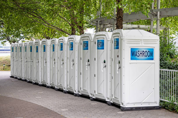 Best Portable restroom trailer rental  in Glenmont, MD